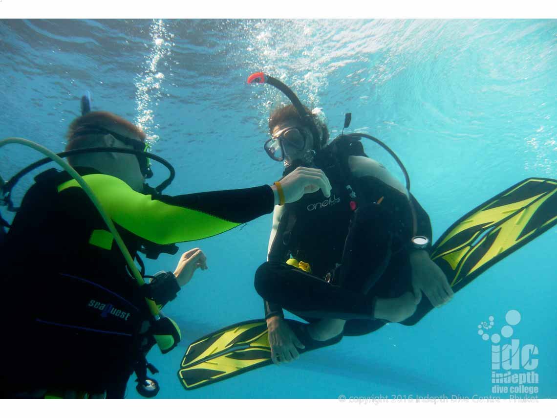 PADI Instructor Course candidate demonstrating excellent control