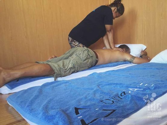 Thai massage service aboard DiveRACE Liveaboard