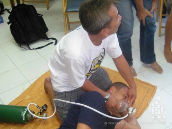 The Oxygen Provider course is included in our PADI IDC course on Phuket