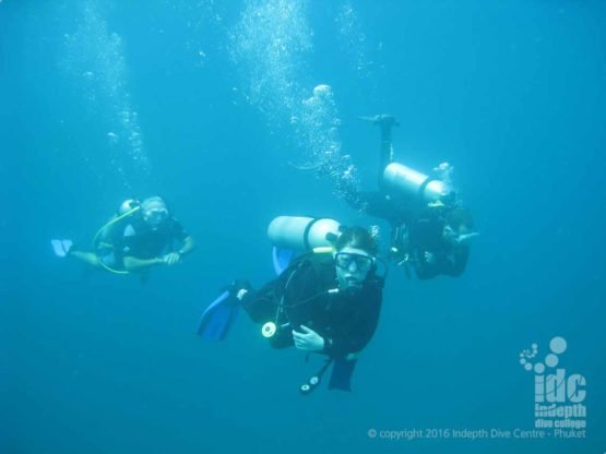 Floating along on a PADI Drift Diver Course out in the blue