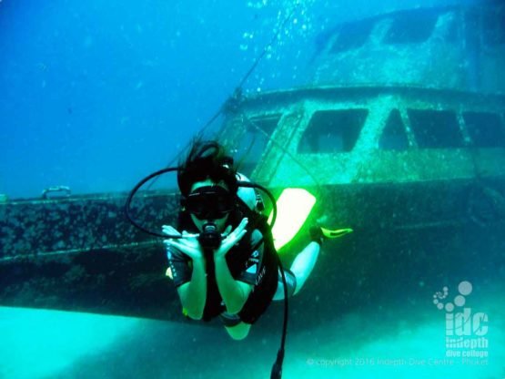 PADI Wreck Advanced Open Water Dive at Bay 1 Racha Yai Phuket