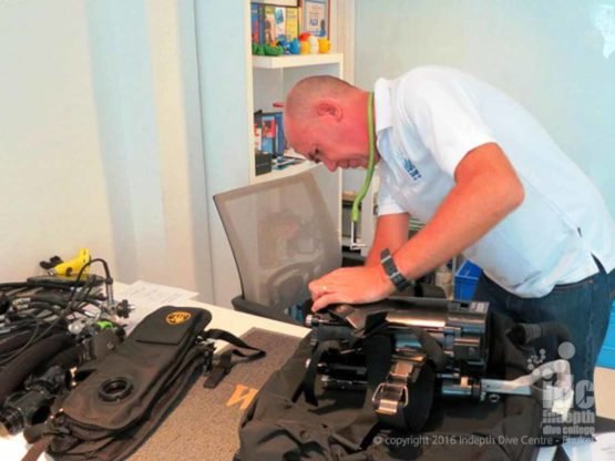 Rebreather Course on Phuket with Chris and Indepth Dive Centre PADI 5* IDC & TecRec Centre S-36108